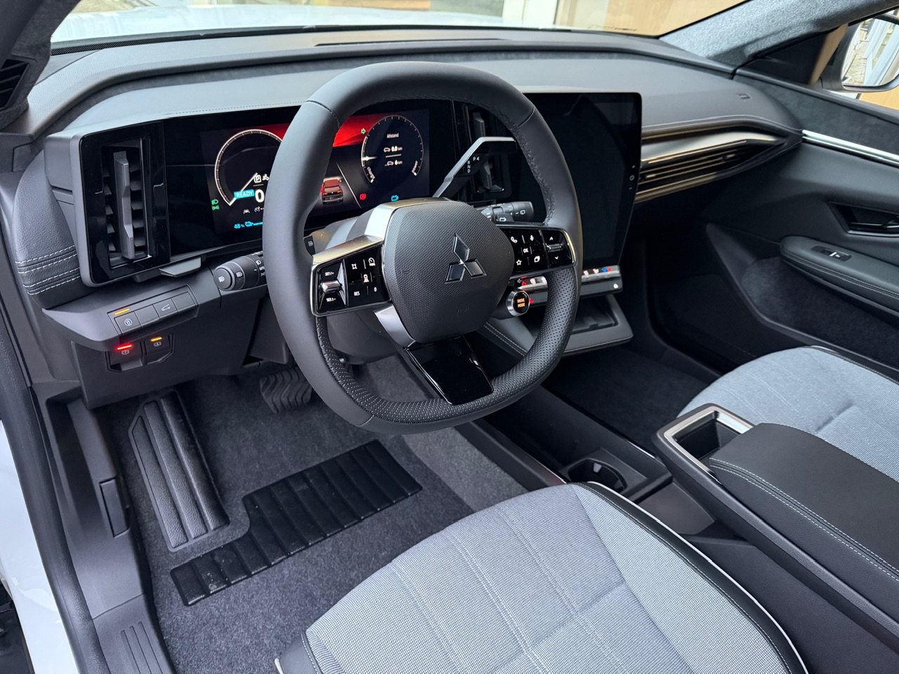 Mitsubishi Mitsubishi