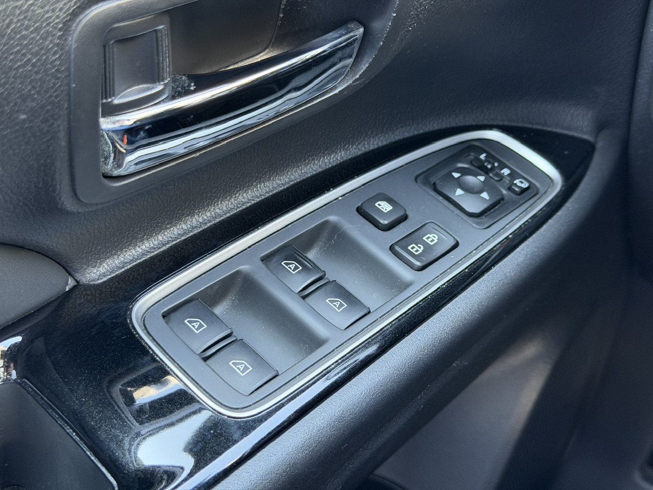 Mitsubishi Mitsubishi