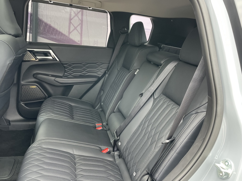 Mitsubishi Mitsubishi