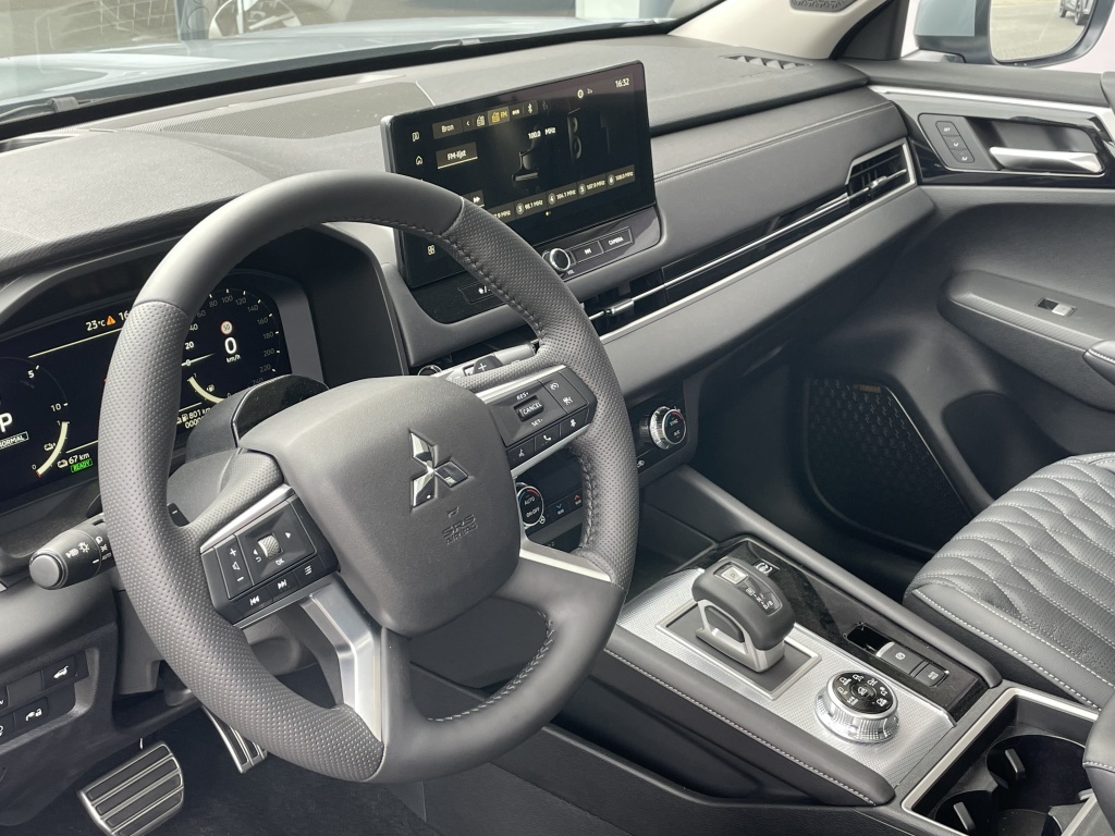 Mitsubishi Mitsubishi