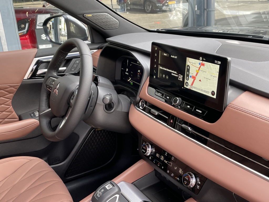 Mitsubishi Mitsubishi