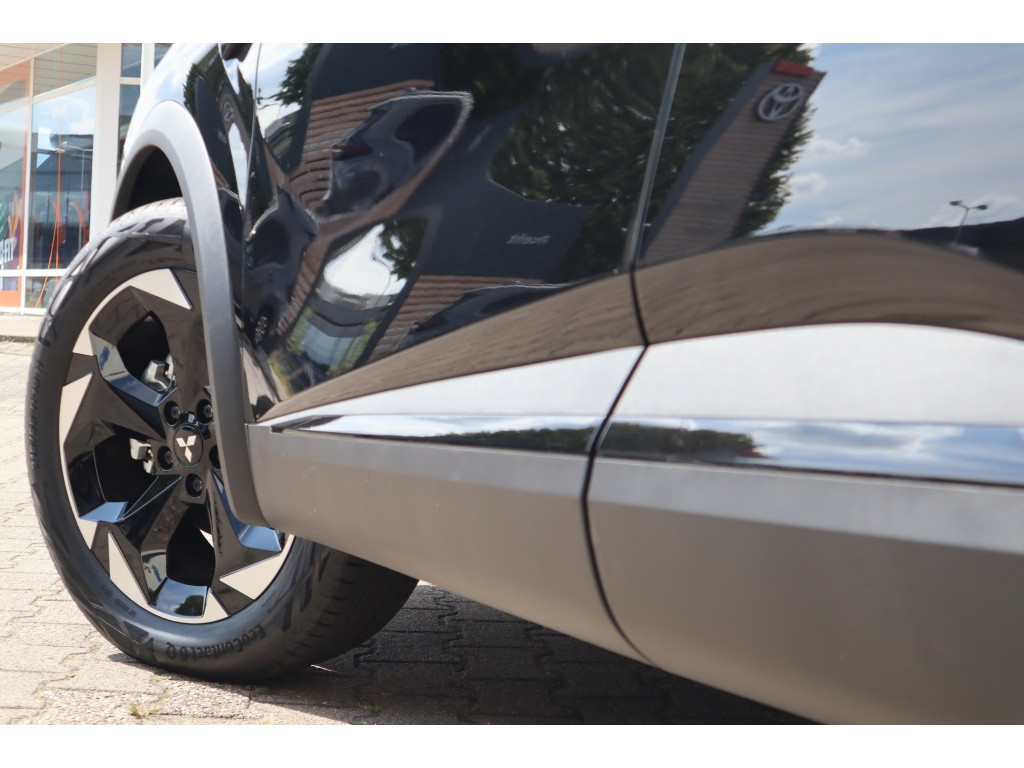 Mitsubishi Mitsubishi