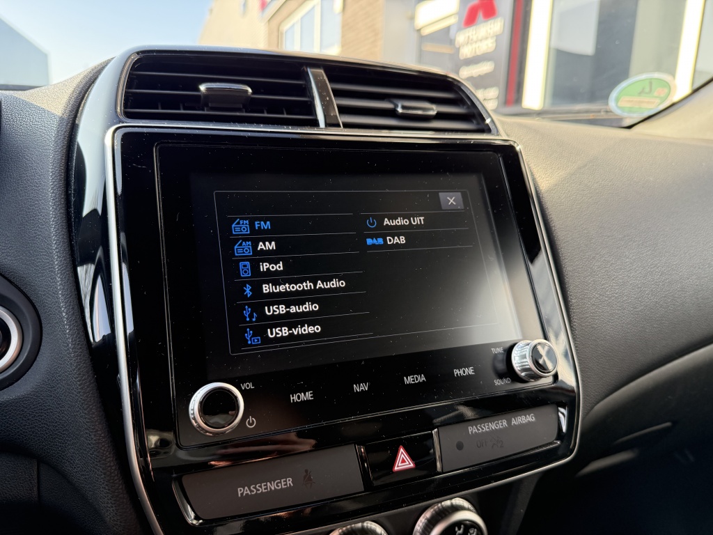 Mitsubishi Mitsubishi