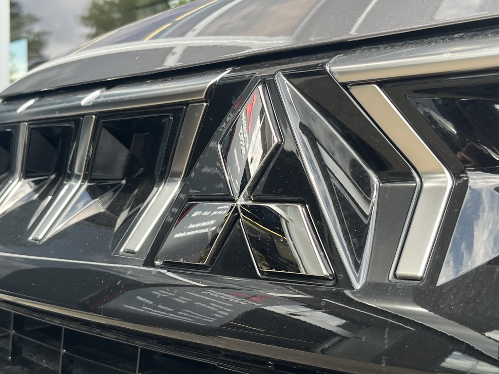 Mitsubishi Mitsubishi