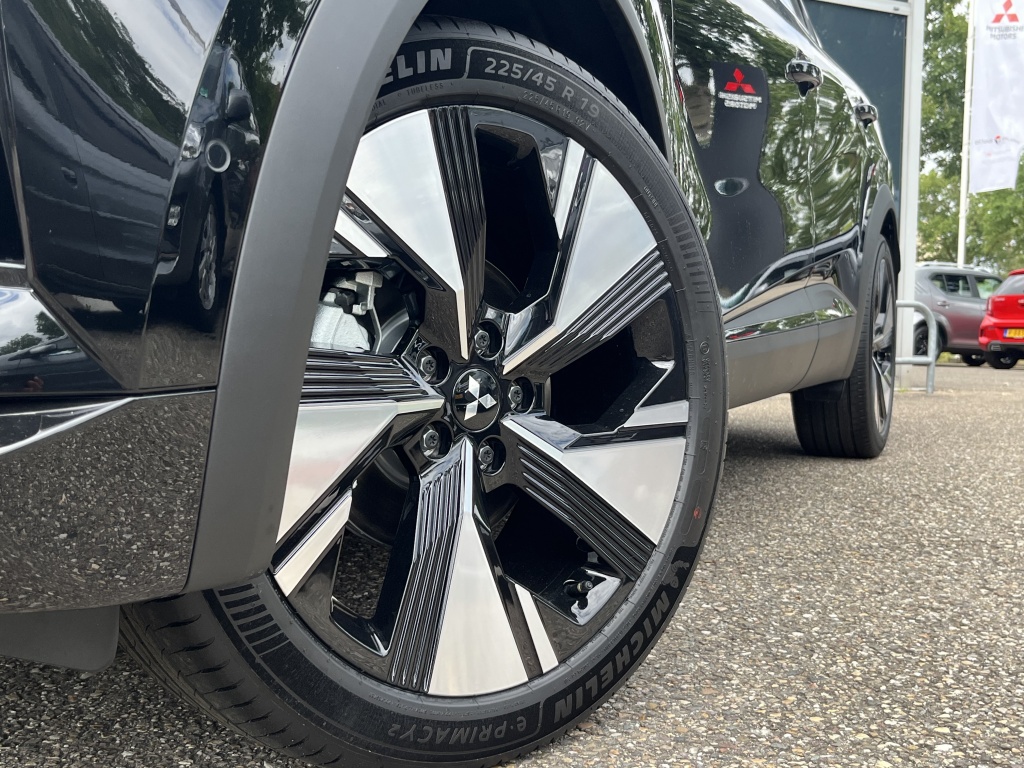 Mitsubishi Mitsubishi