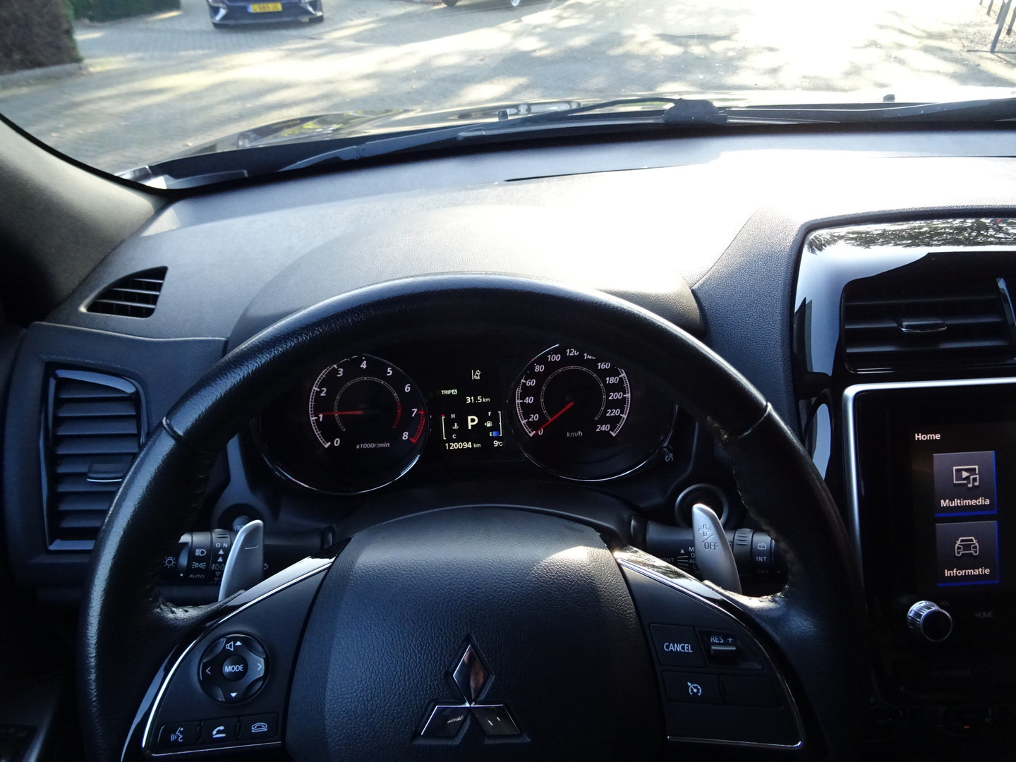 Mitsubishi Mitsubishi