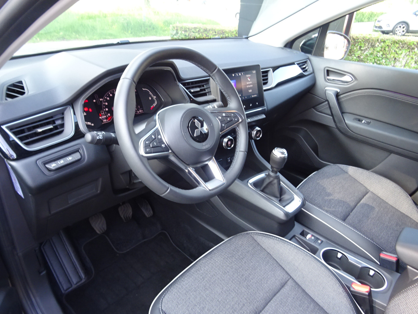 Mitsubishi Mitsubishi