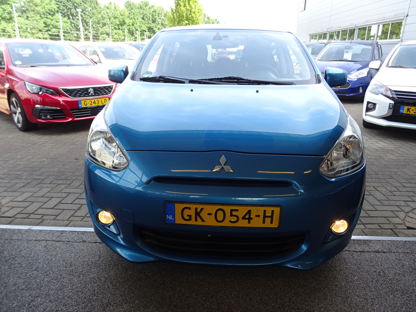 Mitsubishi Mitsubishi