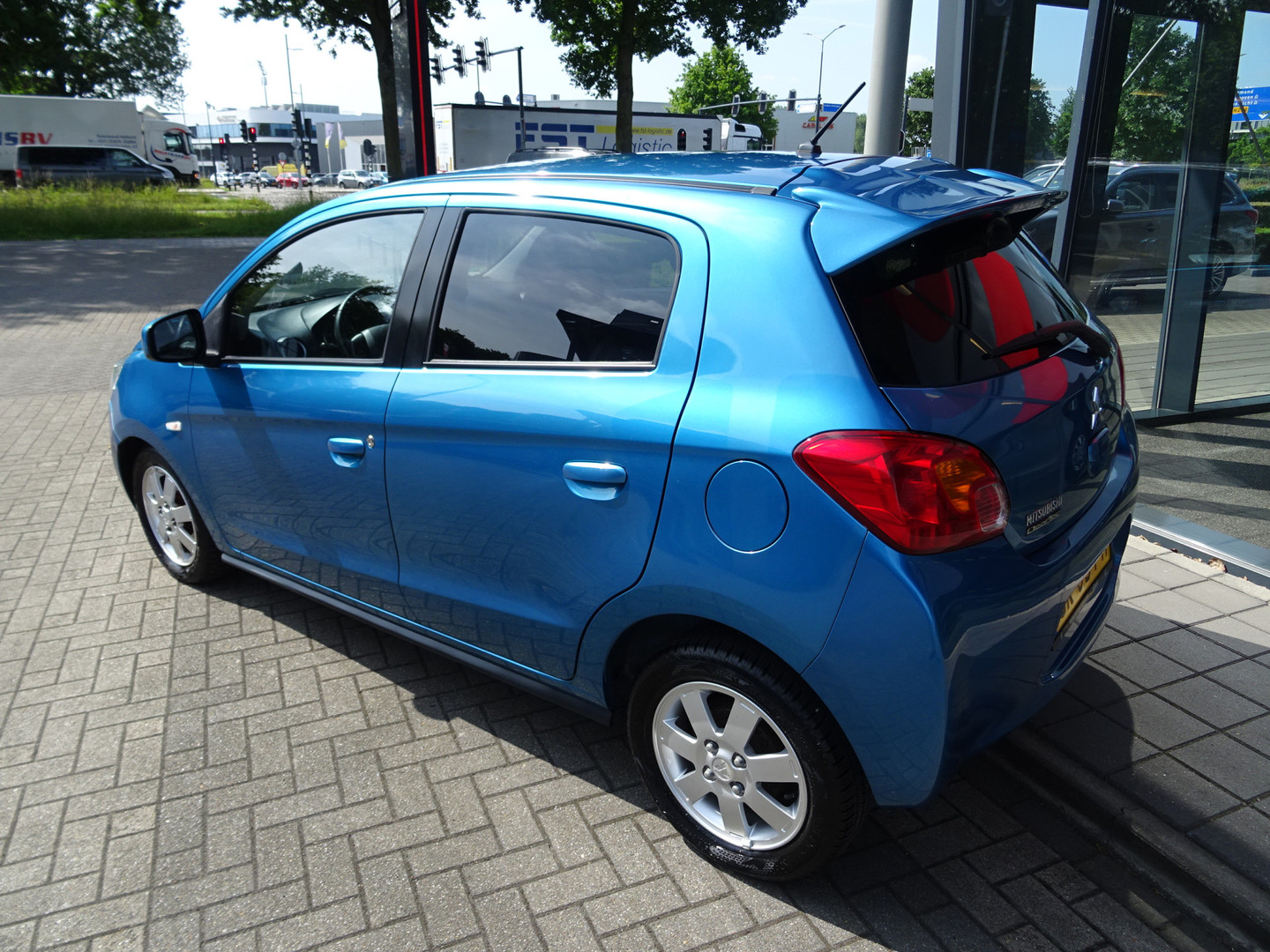 Mitsubishi Mitsubishi