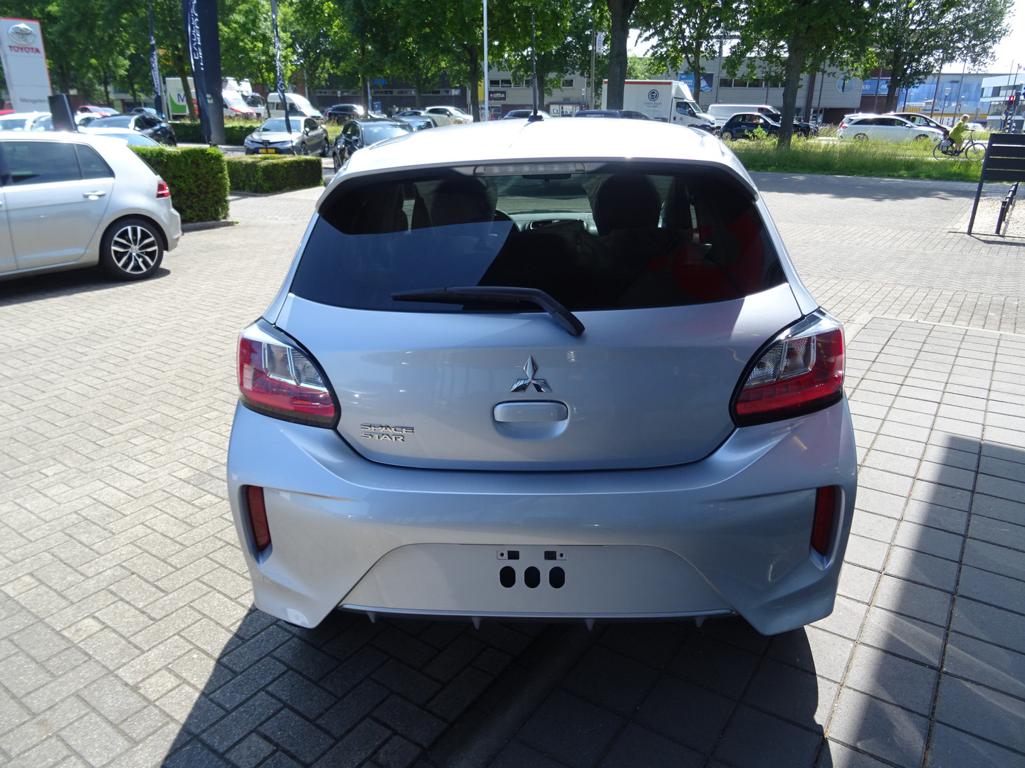 Mitsubishi Mitsubishi