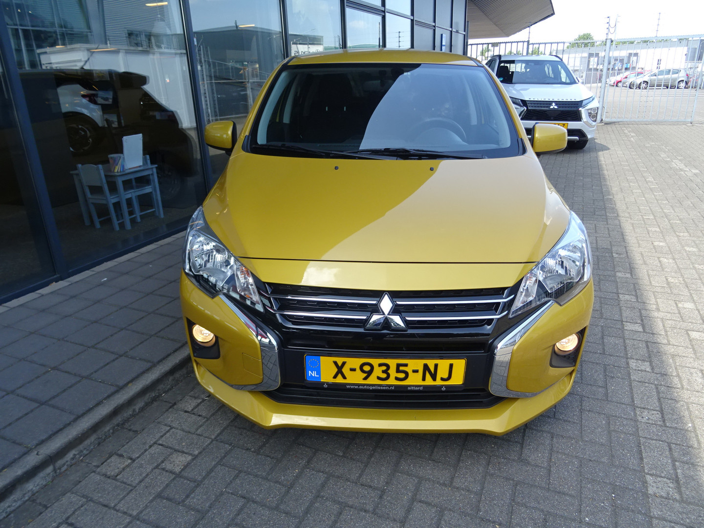 Mitsubishi Mitsubishi