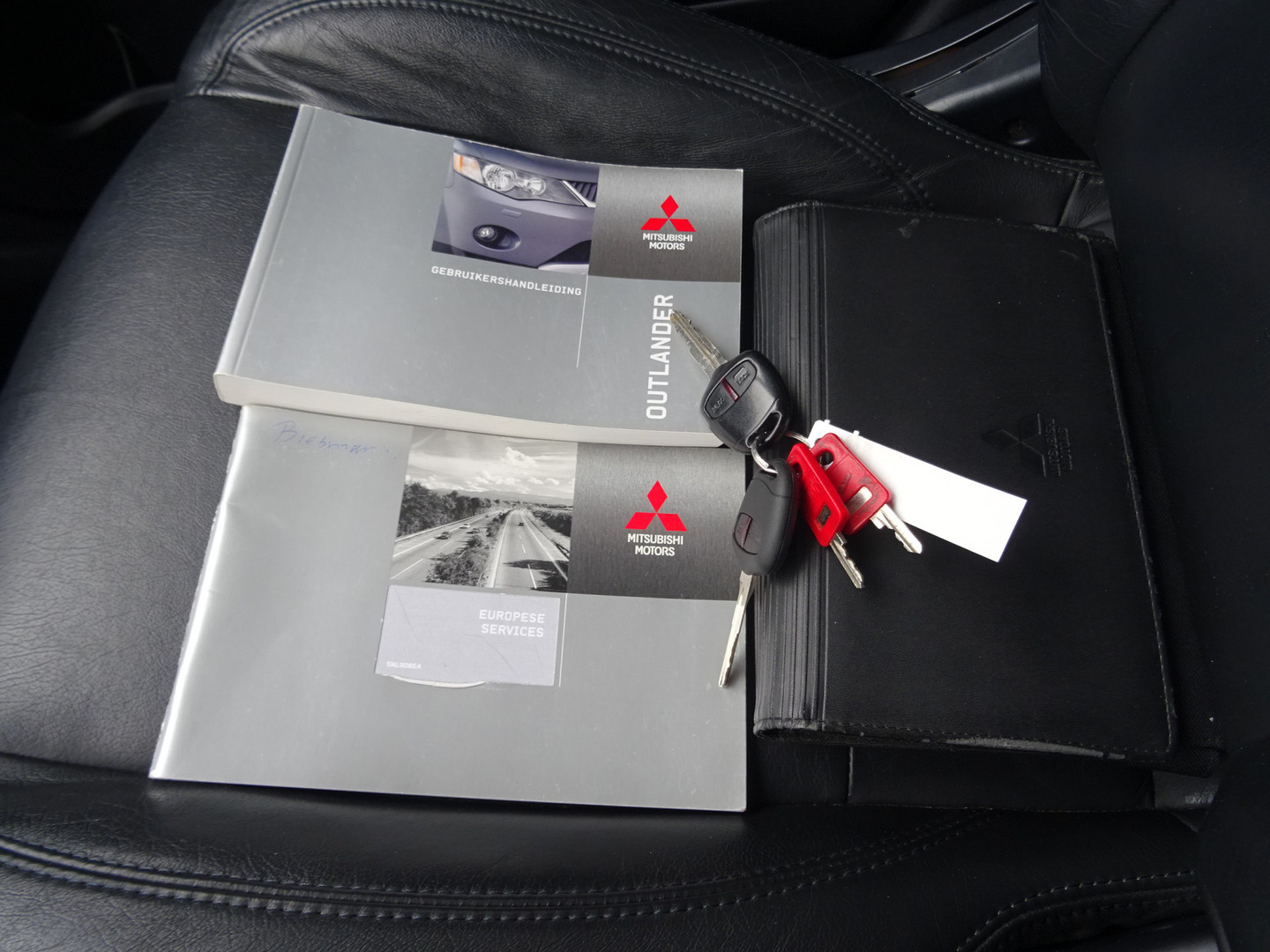 Mitsubishi Mitsubishi