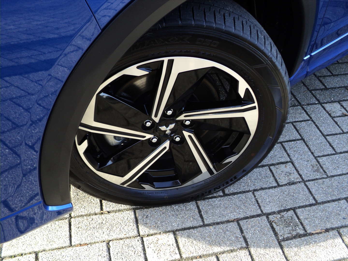 Mitsubishi Mitsubishi