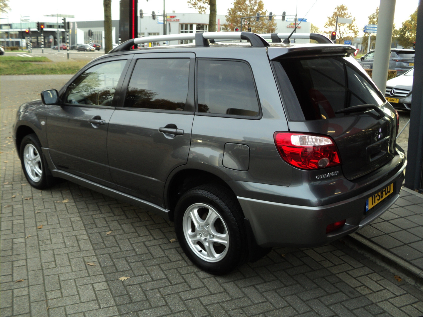 Mitsubishi Mitsubishi