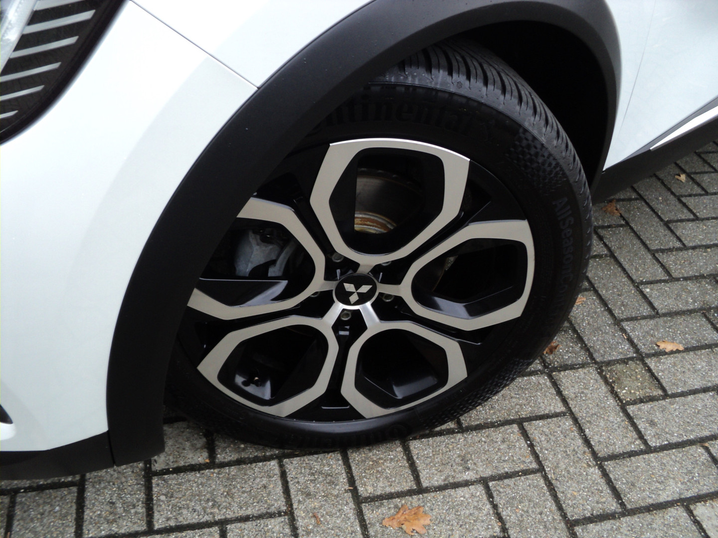 Mitsubishi Mitsubishi