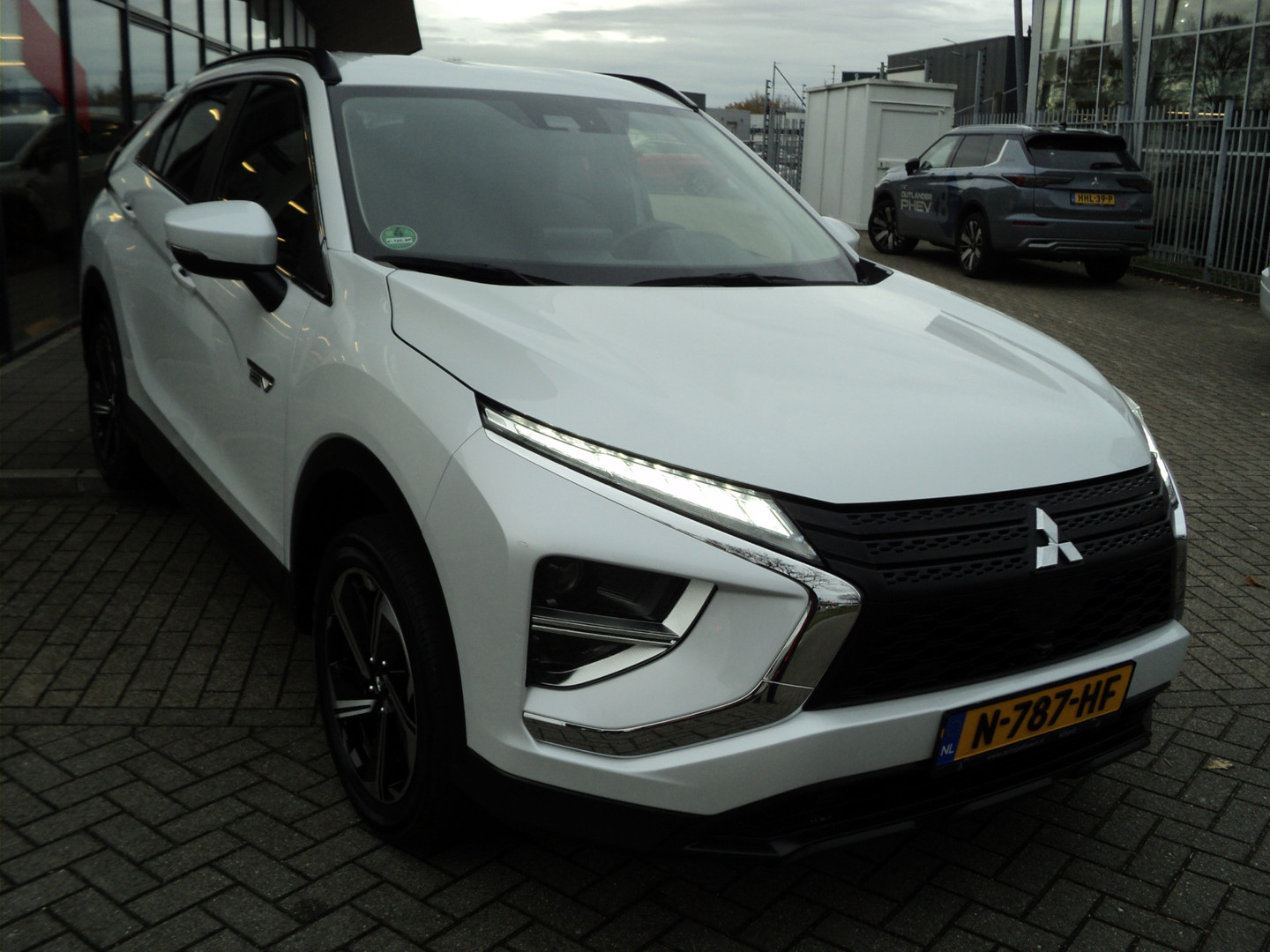 Mitsubishi Mitsubishi