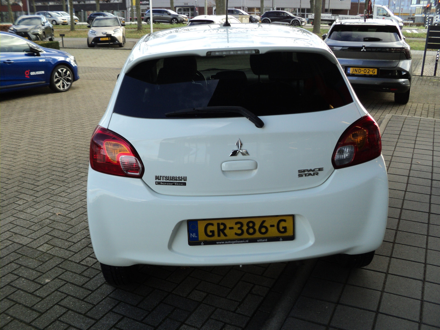 Mitsubishi Mitsubishi