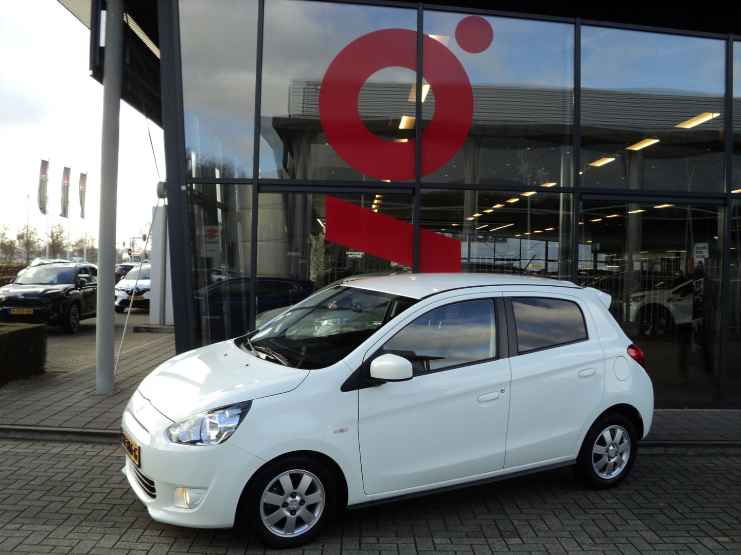 Mitsubishi Mitsubishi