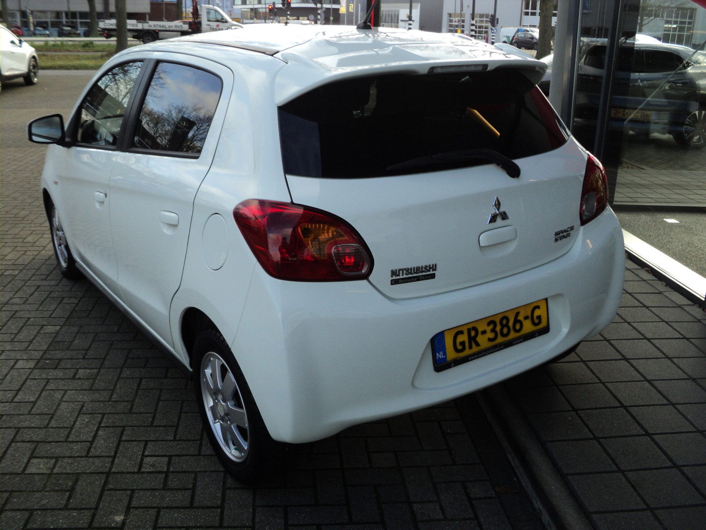 Mitsubishi Mitsubishi