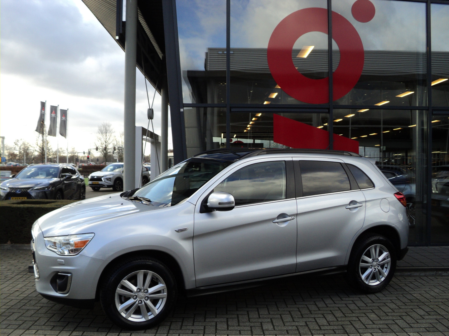 Mitsubishi Mitsubishi