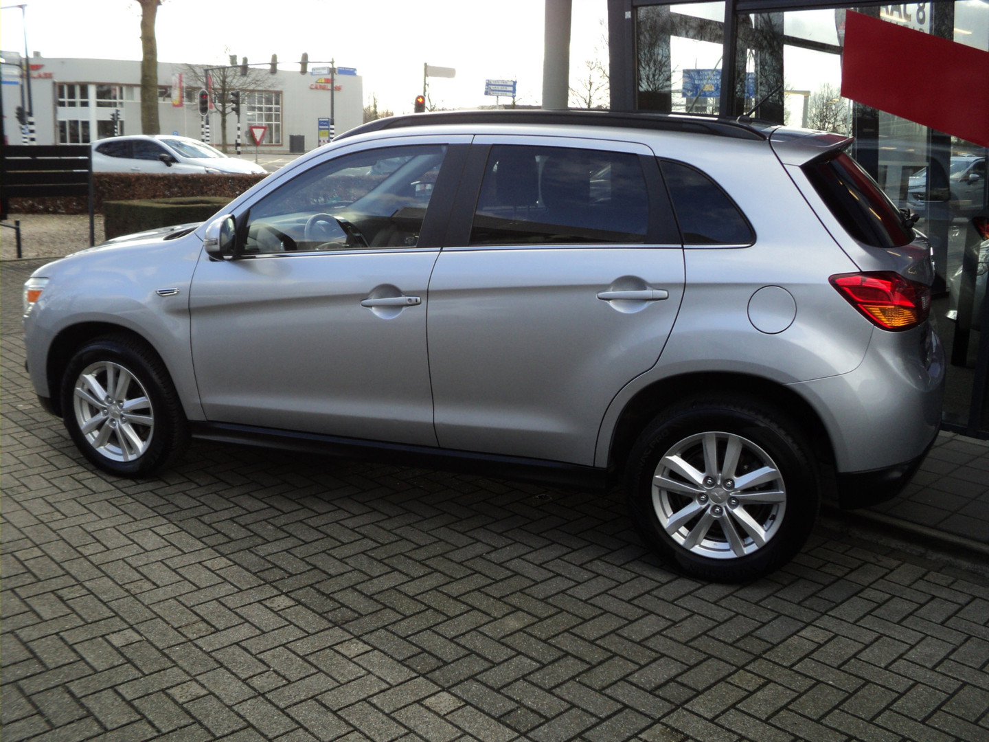 Mitsubishi Mitsubishi