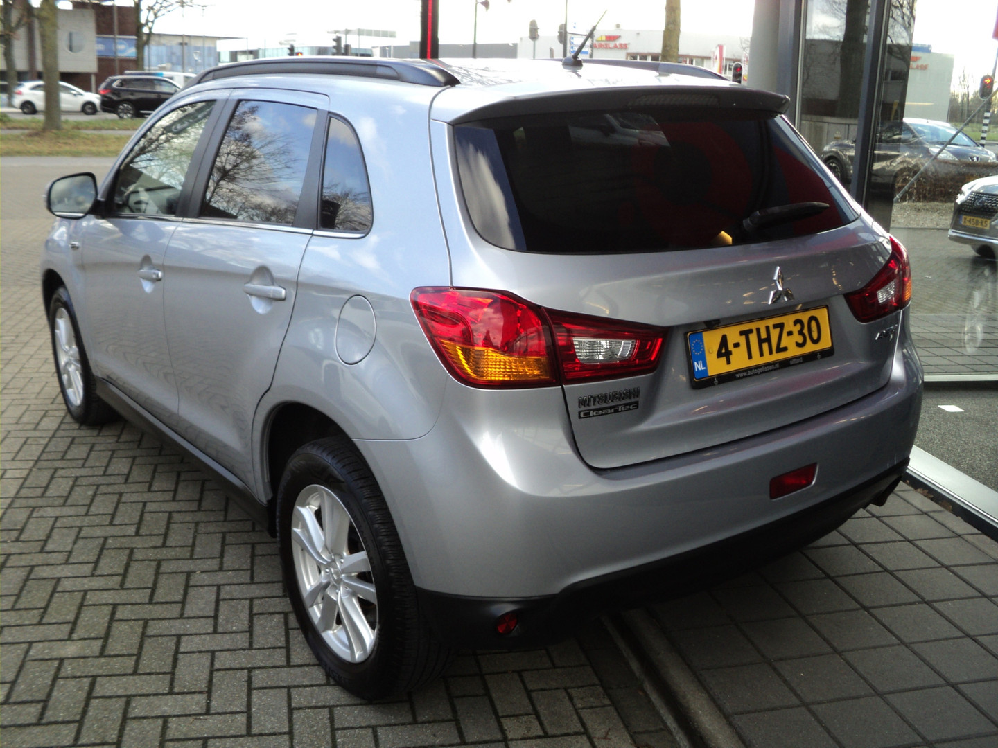 Mitsubishi Mitsubishi