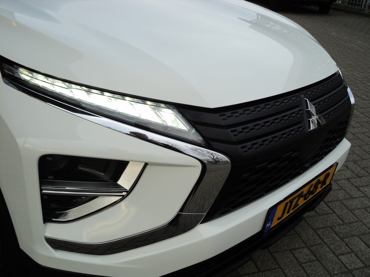 Mitsubishi Mitsubishi