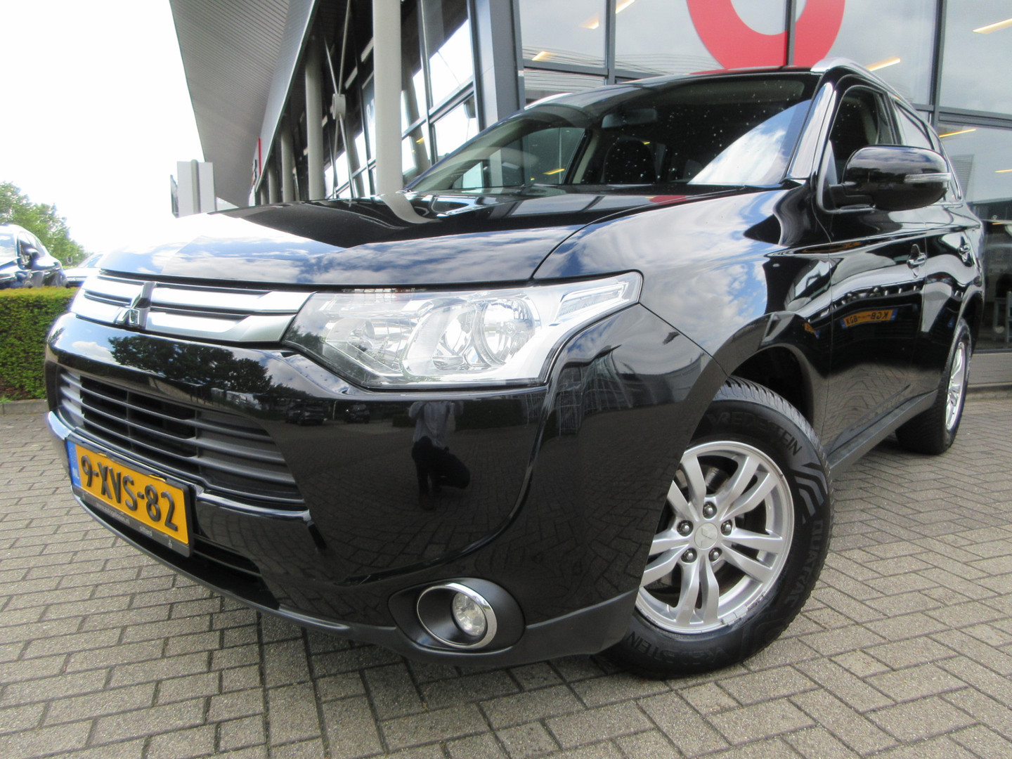 Mitsubishi Mitsubishi