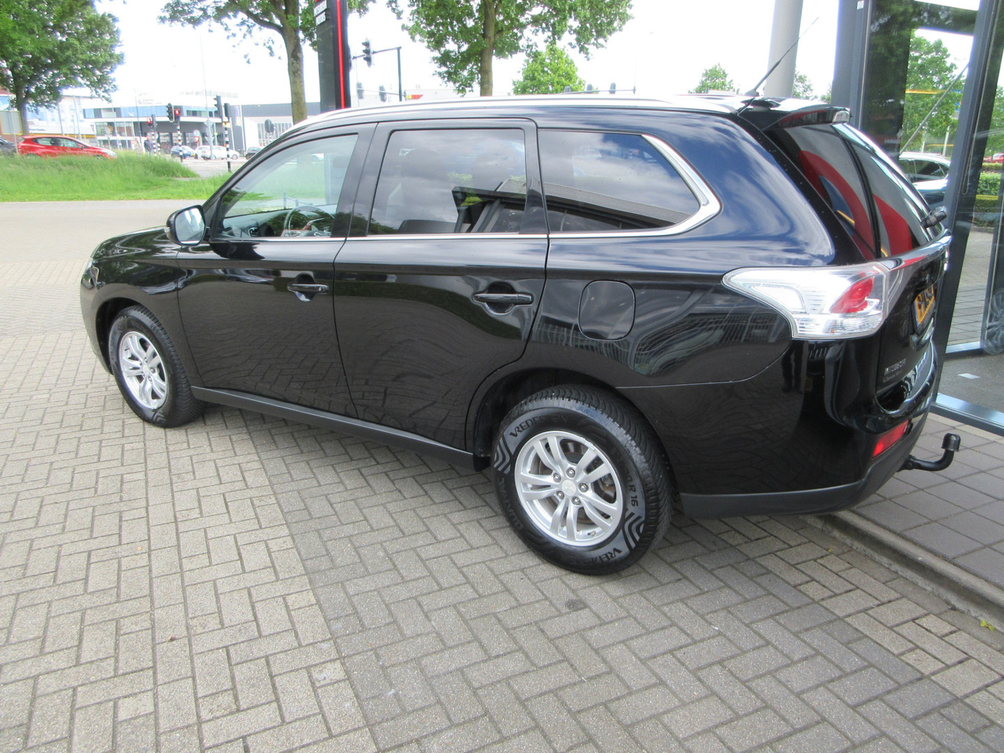 Mitsubishi Mitsubishi
