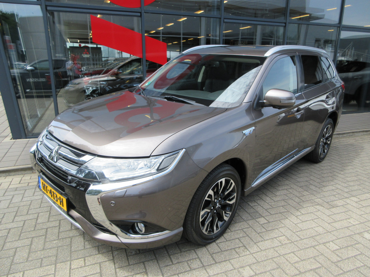 Mitsubishi Mitsubishi