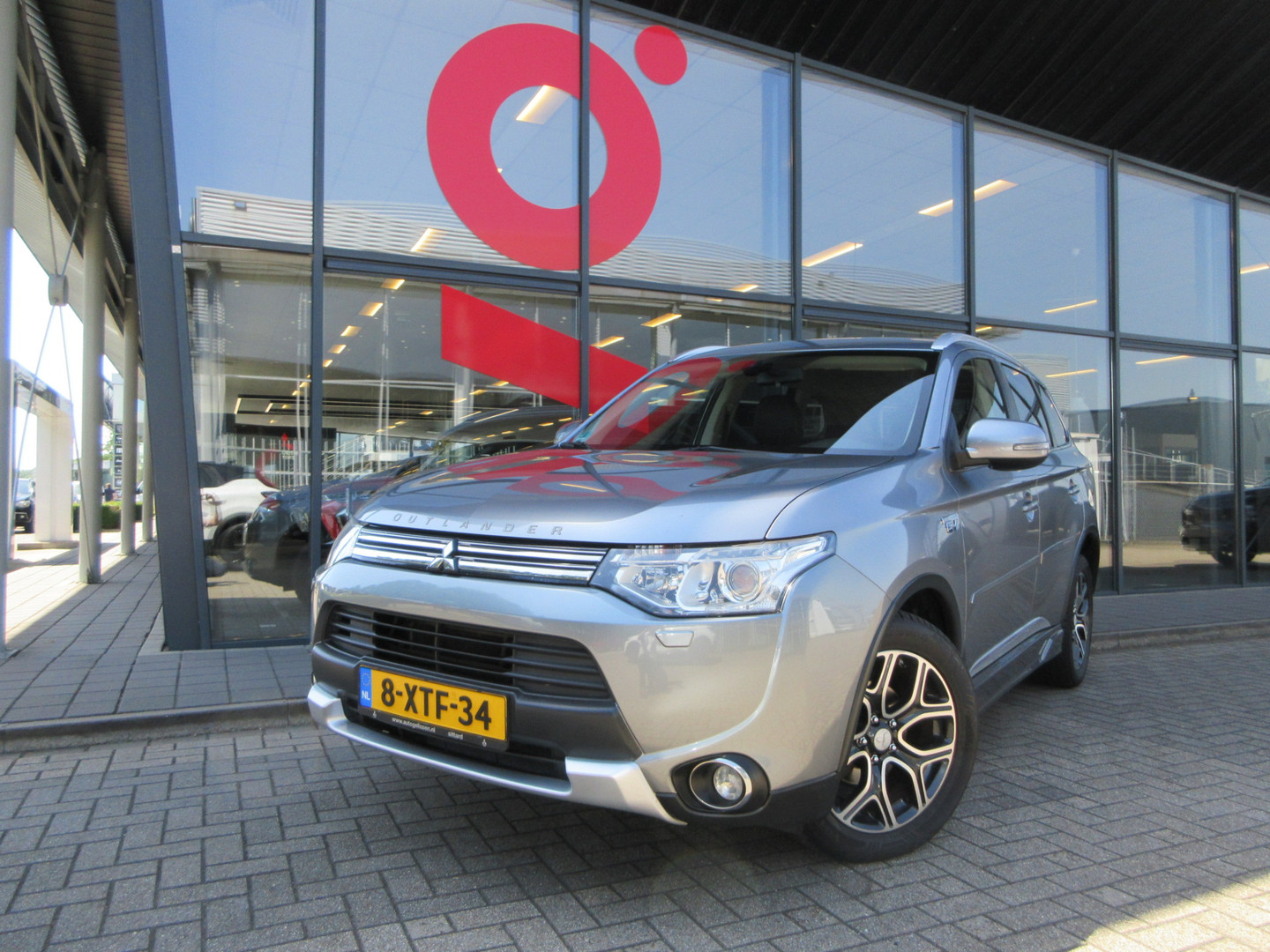 Mitsubishi Mitsubishi