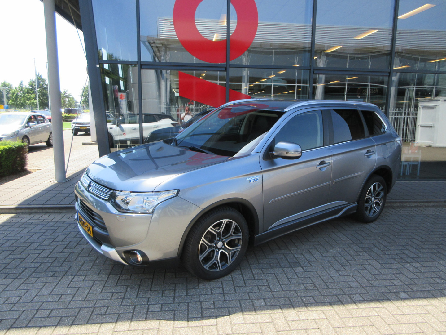 Mitsubishi Mitsubishi