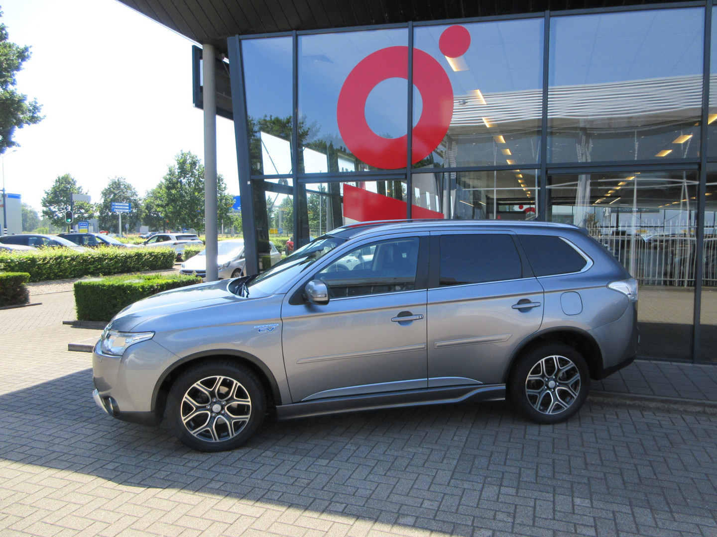 Mitsubishi Mitsubishi