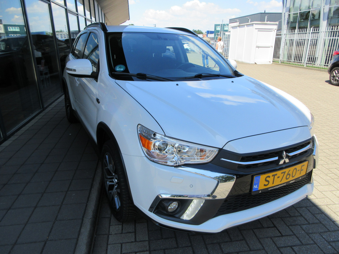 Mitsubishi Mitsubishi