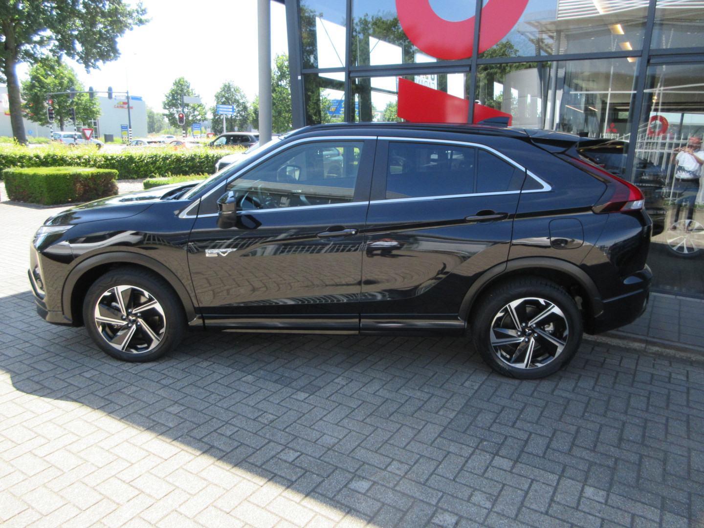 Mitsubishi Mitsubishi