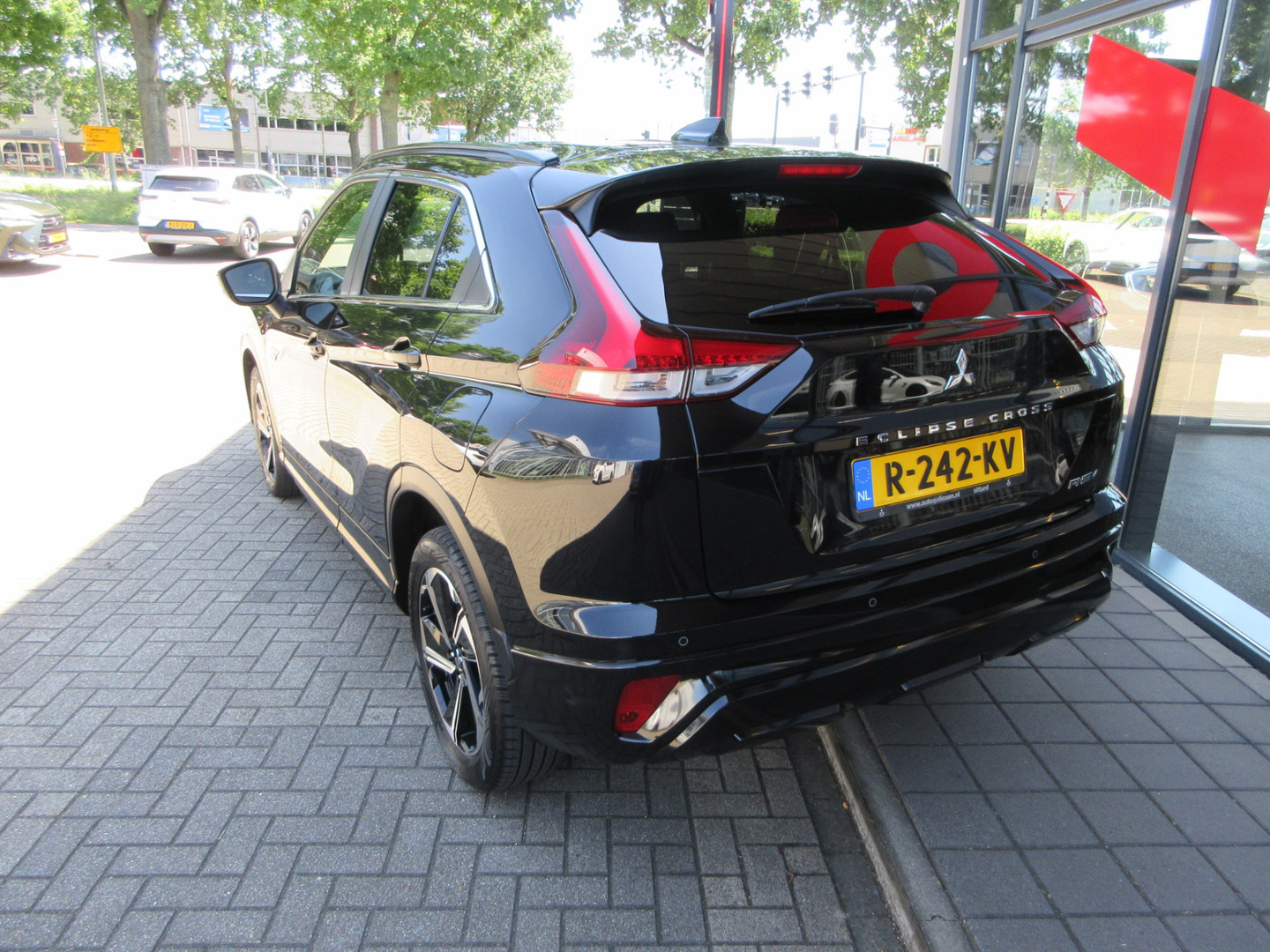 Mitsubishi Mitsubishi