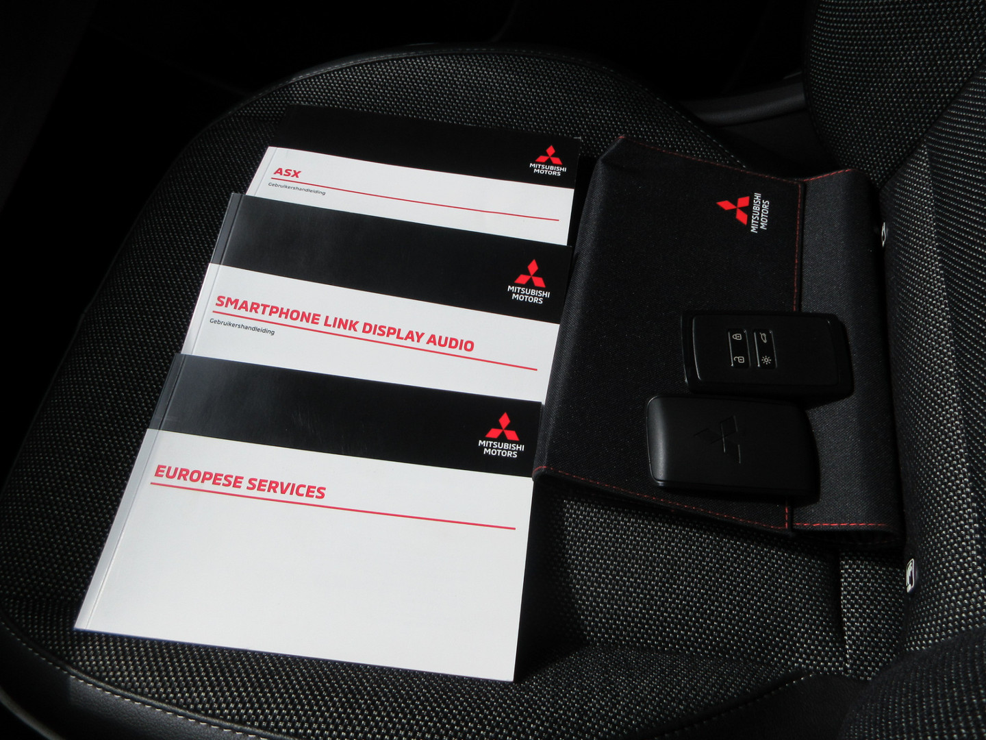 Mitsubishi Mitsubishi