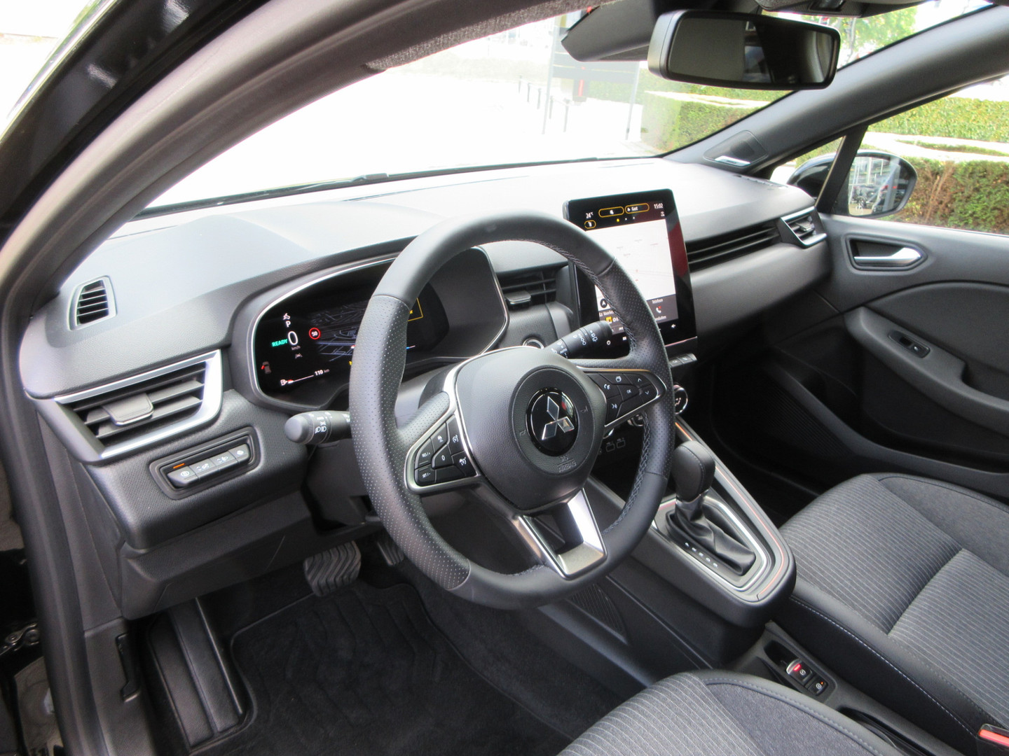 Mitsubishi Mitsubishi