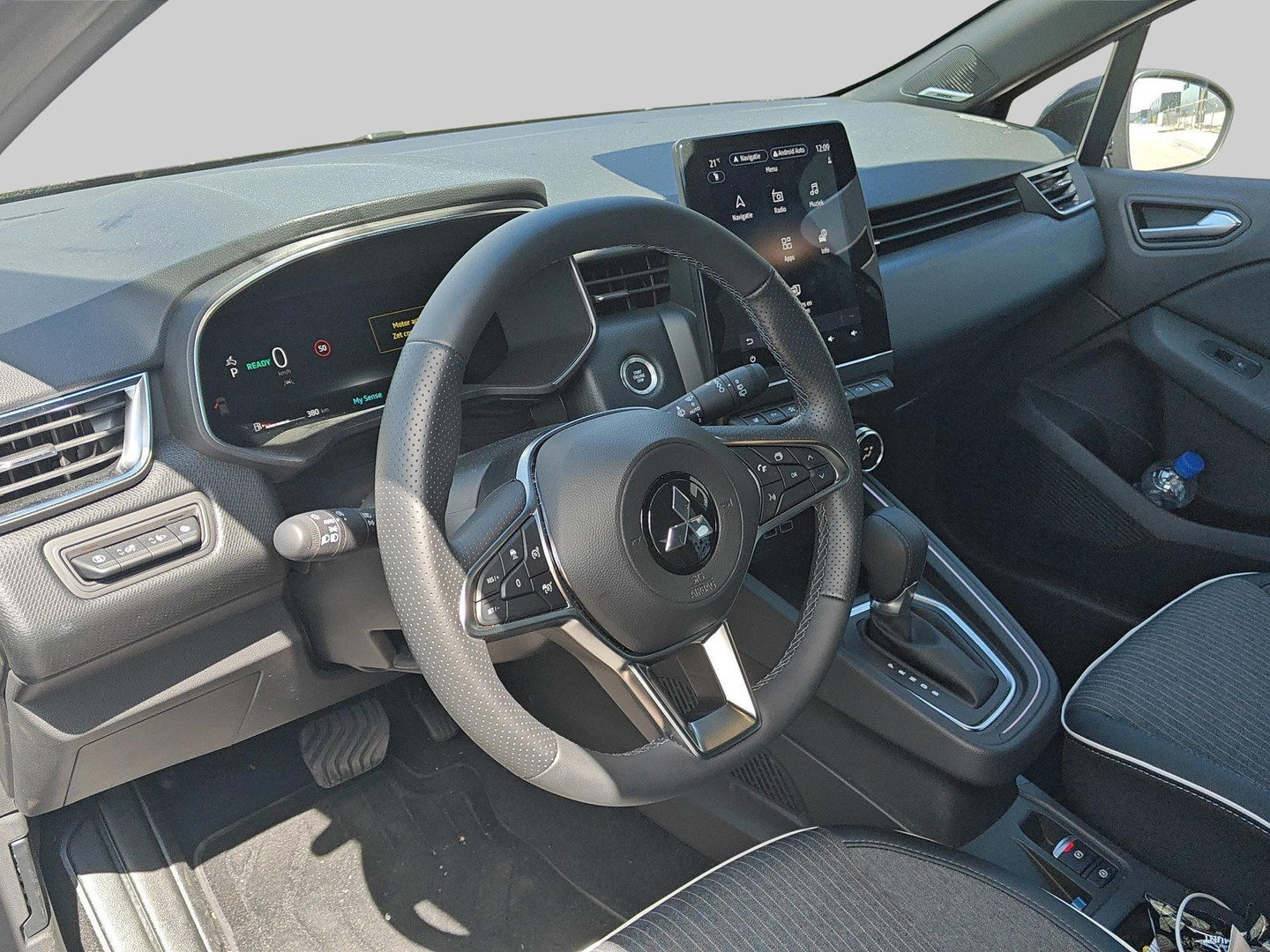 Mitsubishi Mitsubishi
