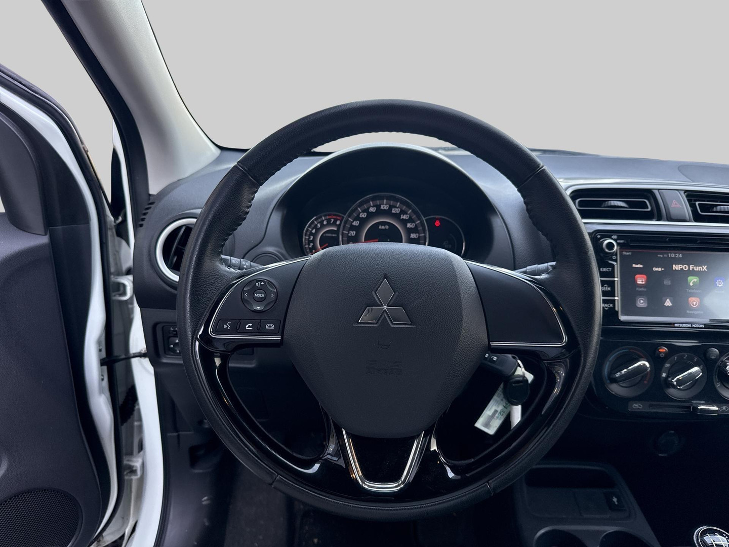 Mitsubishi Mitsubishi