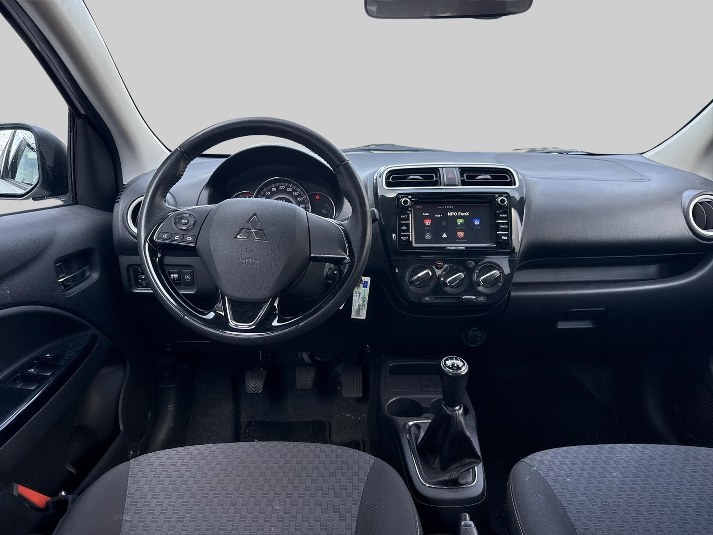 Mitsubishi Mitsubishi