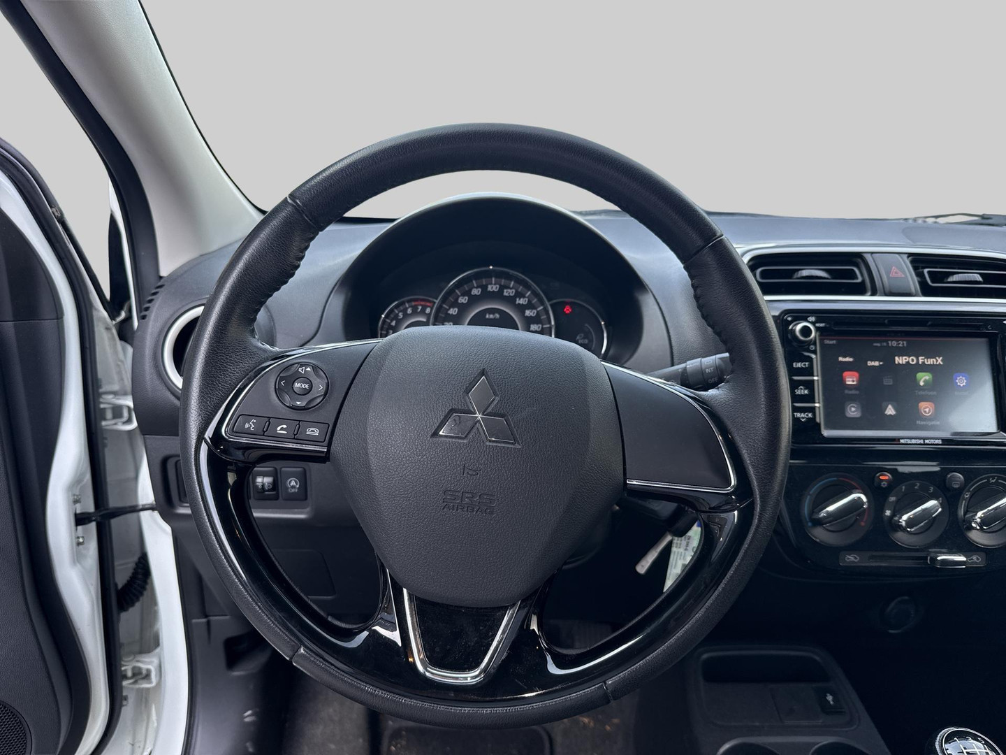 Mitsubishi Mitsubishi