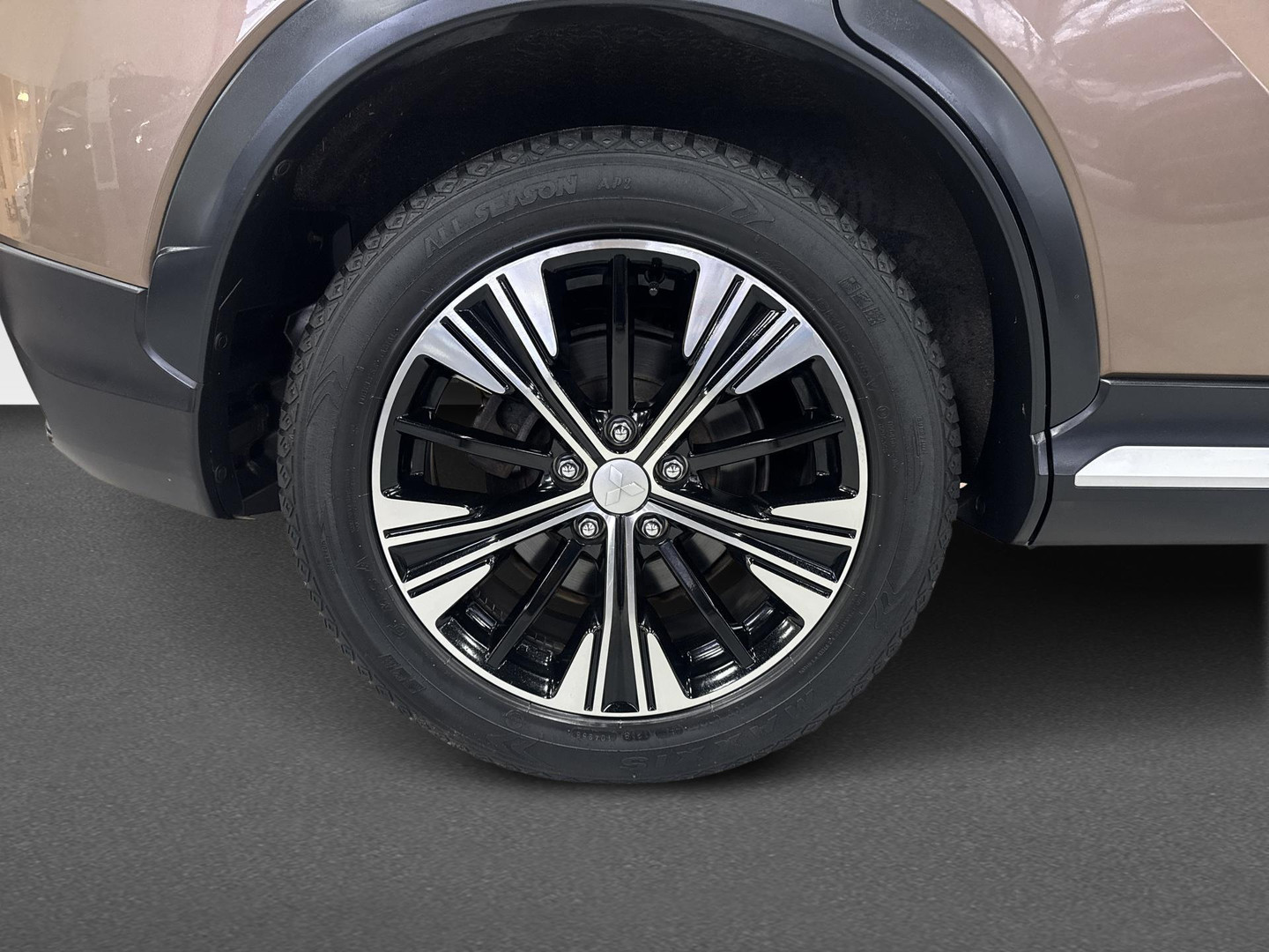 Mitsubishi Mitsubishi