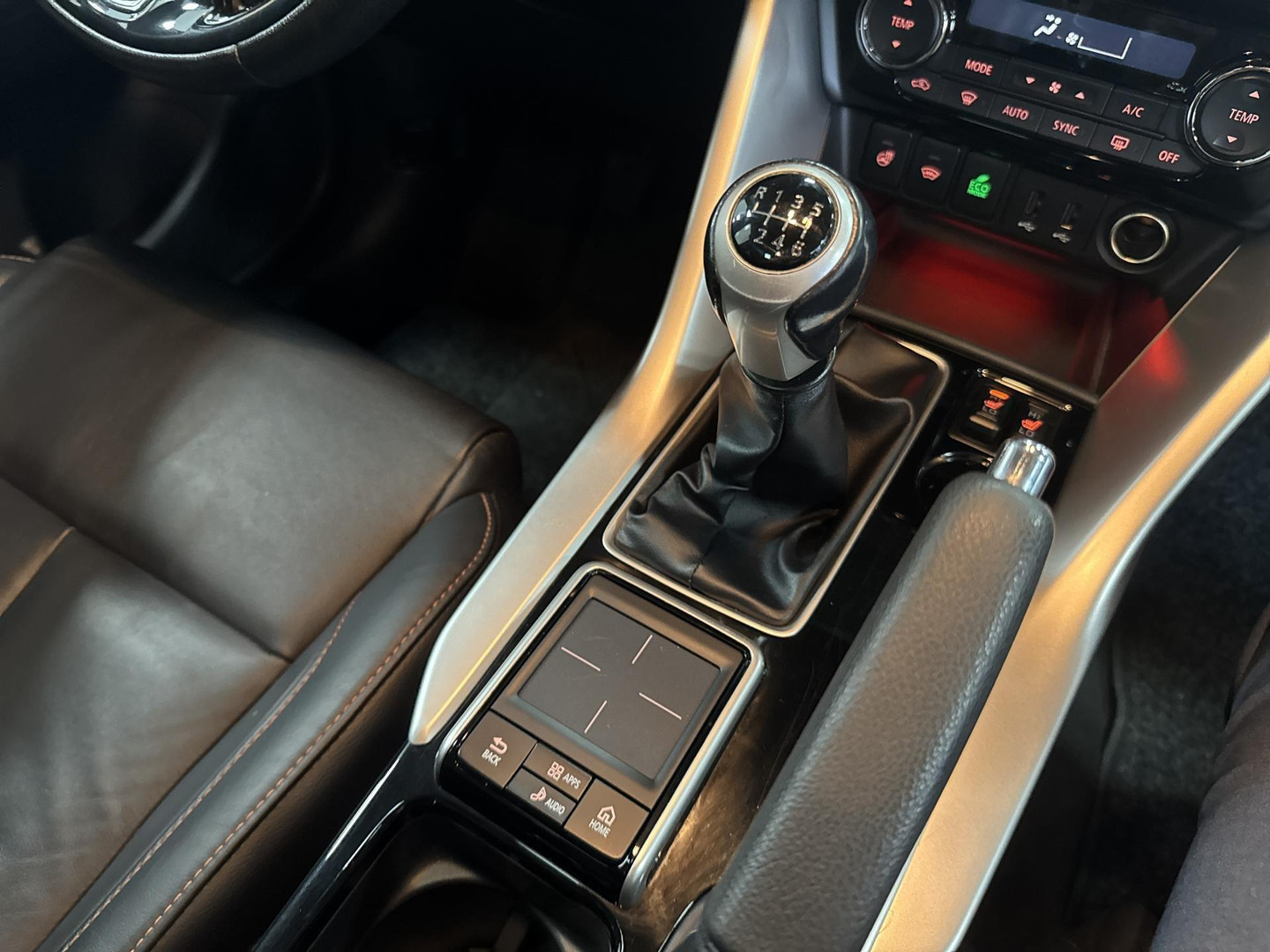 Mitsubishi Mitsubishi