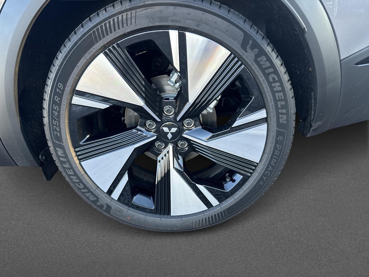 Mitsubishi Mitsubishi