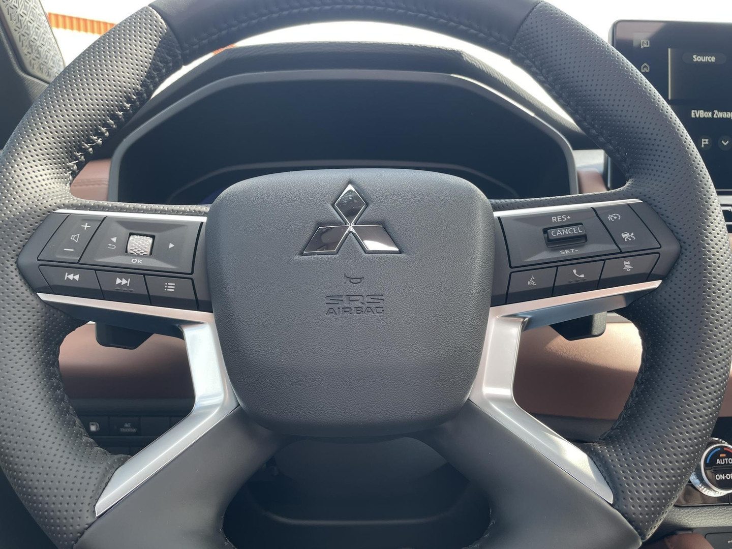 Mitsubishi Mitsubishi