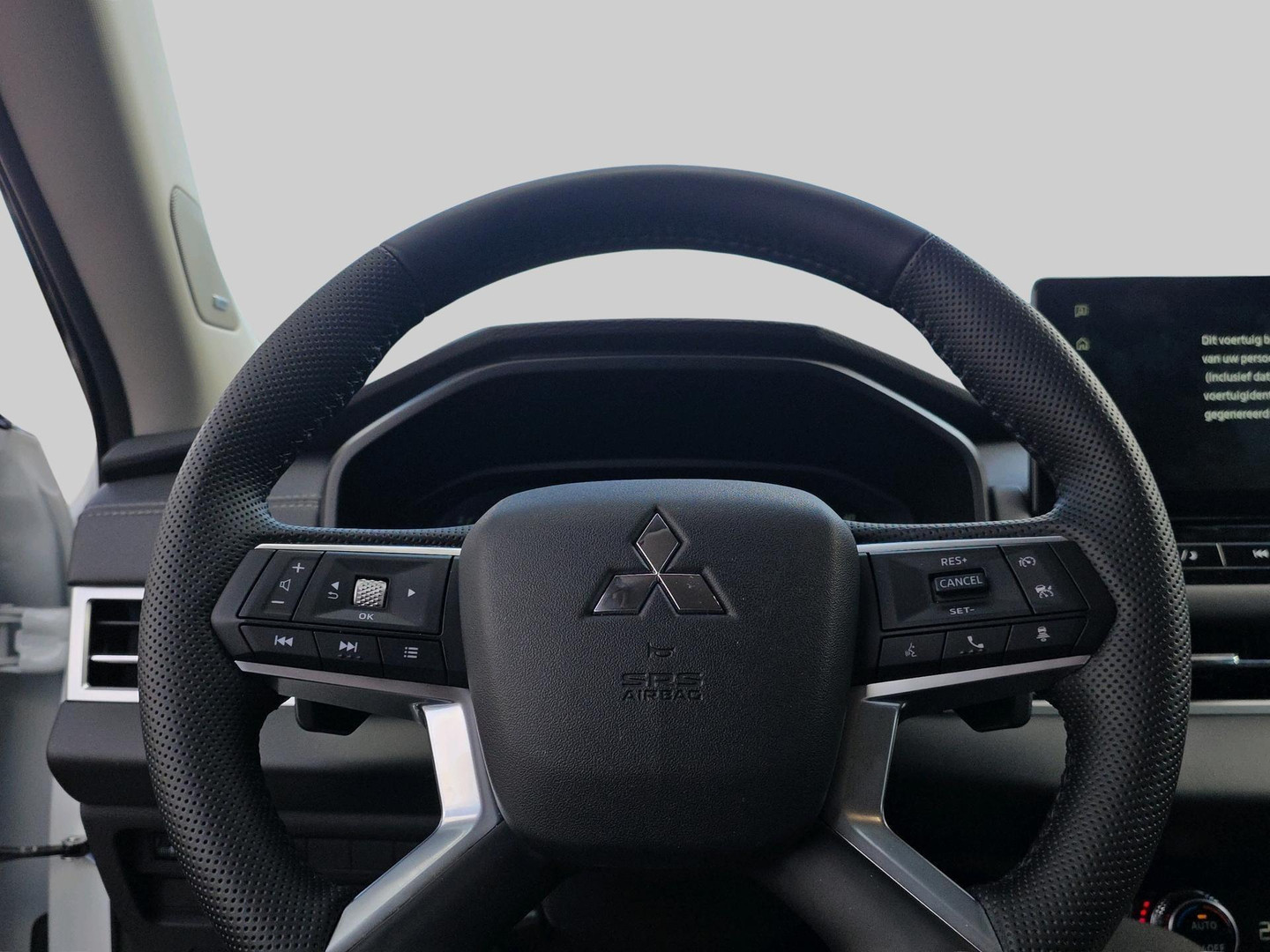 Mitsubishi Mitsubishi
