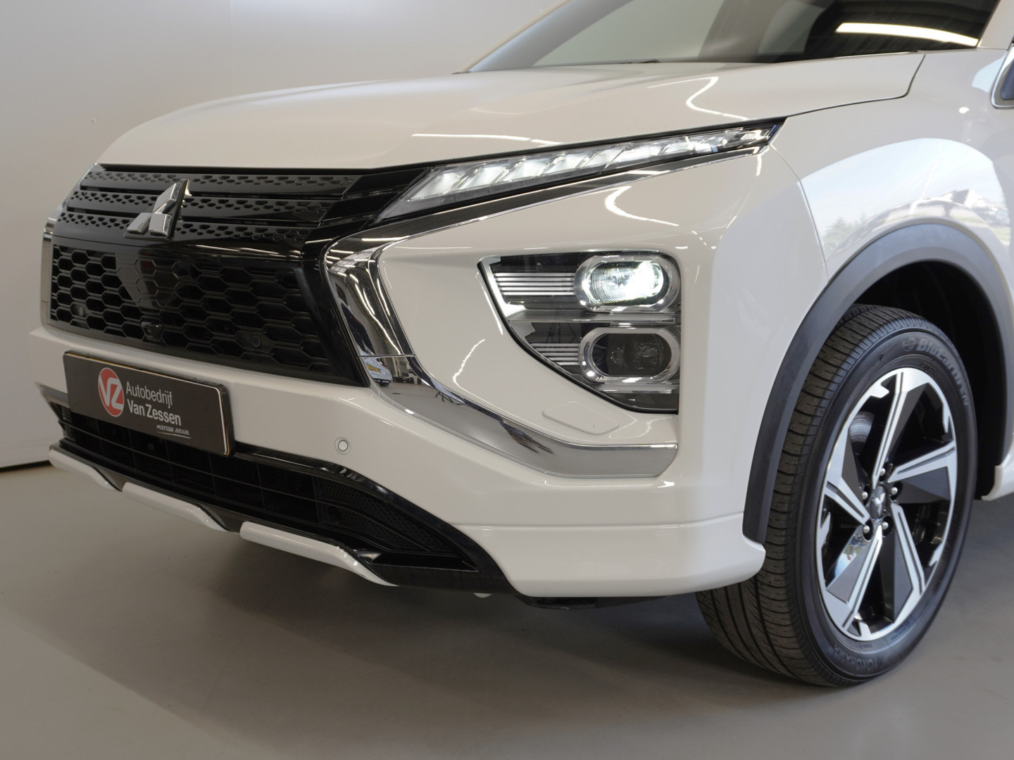 Mitsubishi Mitsubishi