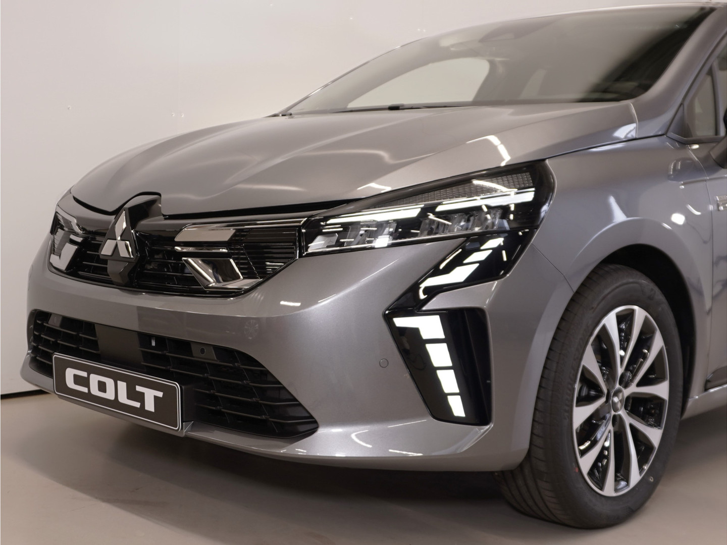 Mitsubishi Mitsubishi