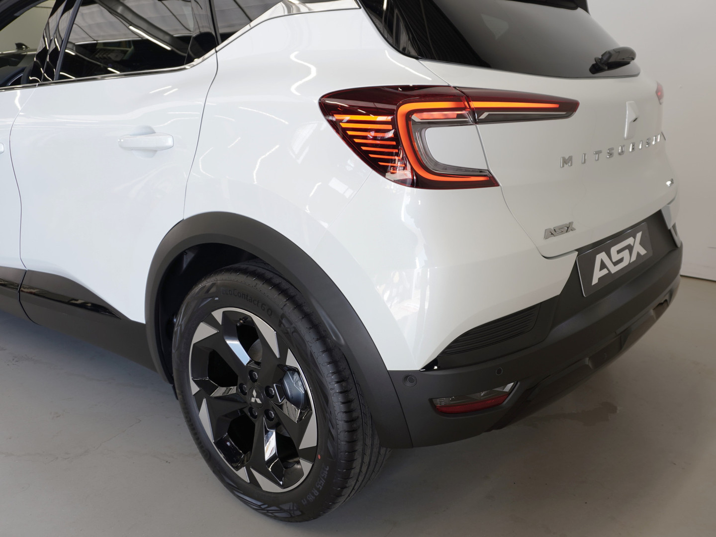 Mitsubishi Mitsubishi